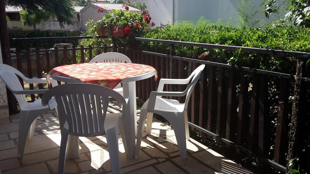 Apartment Zlata Vrcevan Medulin Bagian luar foto